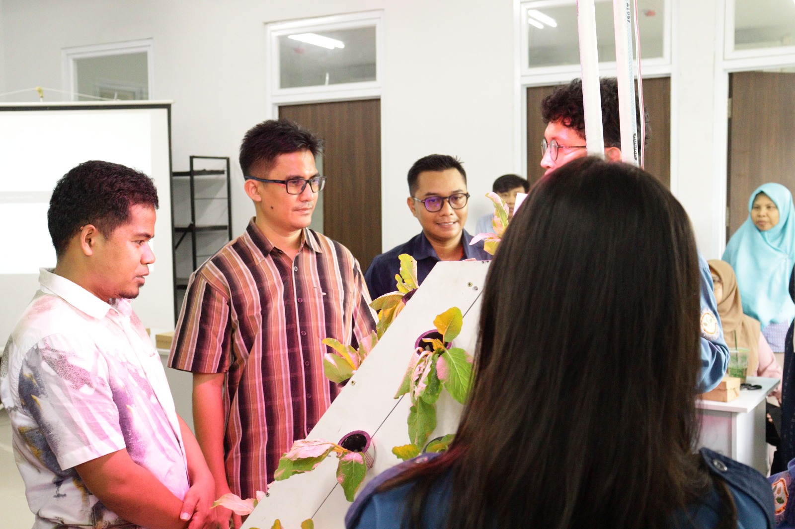 Capstone Design Day 2025: Mewujudkan Inovasi Berkelanjutan di BidangTeknik Biosistem